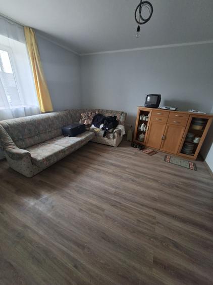 Casă cu 3 camere în Fiscut