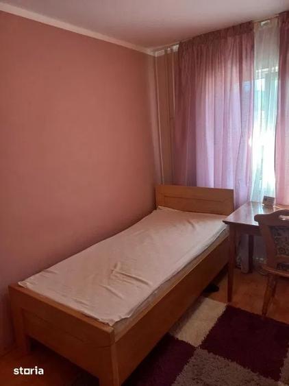 Apartament cu 3 camere în Mărăști