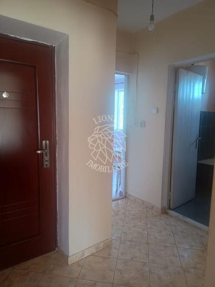 Apartament cu 2 camere decomandat în Lechința