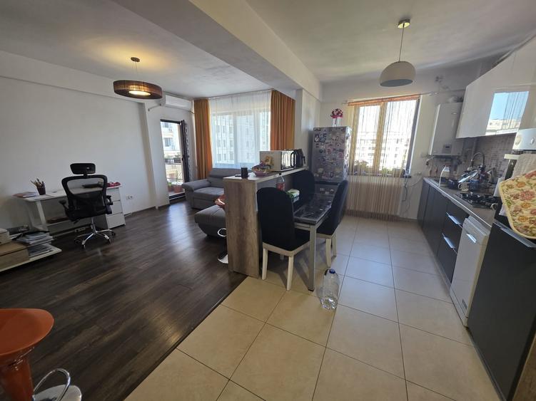 Apartament cu 2 camere în Km 4-5