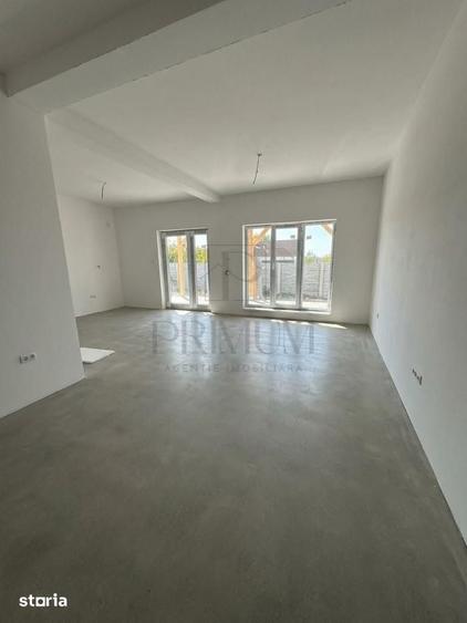 Casă cu 3 camere cu Teren 260 Mp în Moșnița Nouă