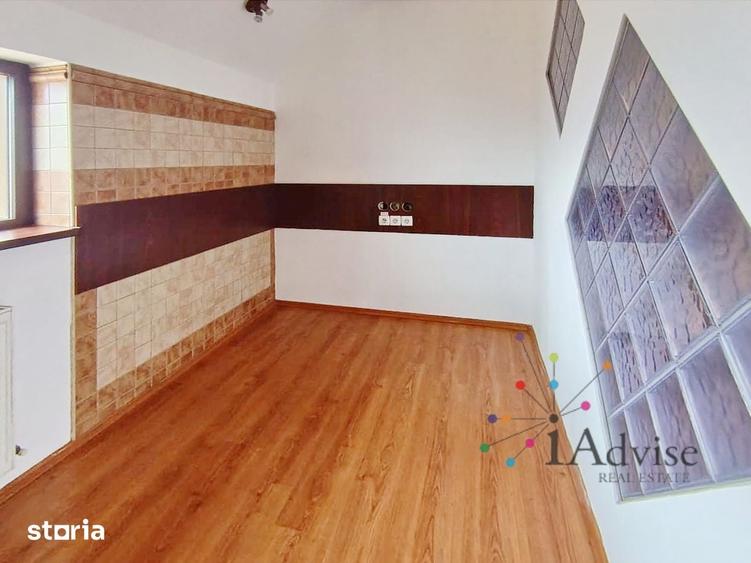 Spațiu comercial, de 240 mp, în Dârste