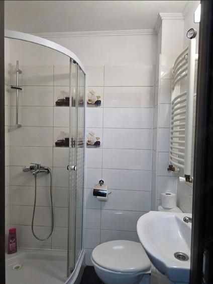 inchiriez garsoniera cu 2 camere in regim hotelier - 4