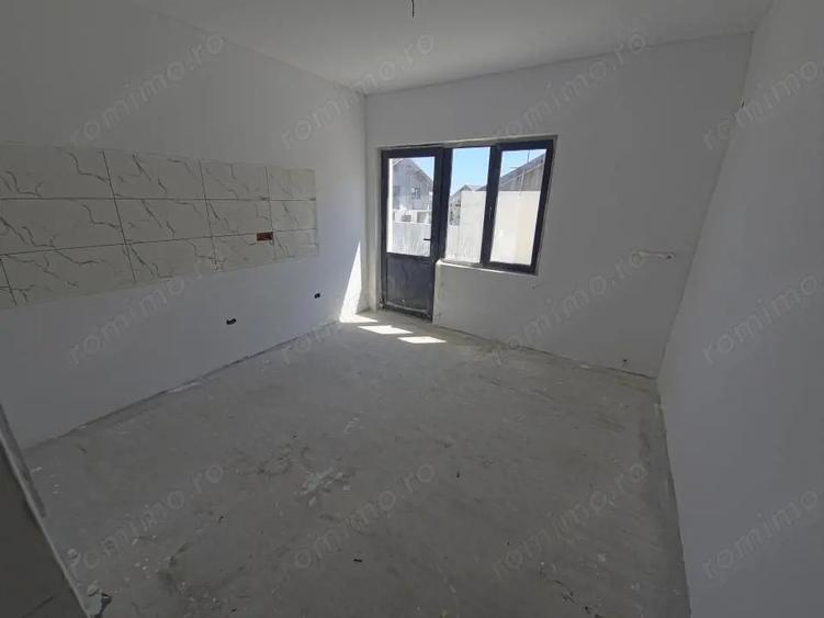 Casă cu Teren 210 Mp în Valu lui Traian