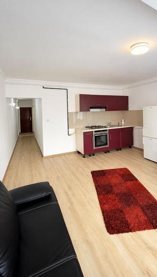 Apartament cu 2 camere decomandat în Aradului