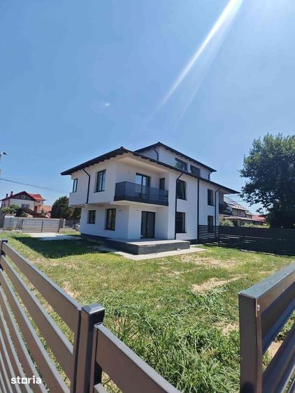 Casă cu 6 camere cu Teren 365 Mp în Ștefănești