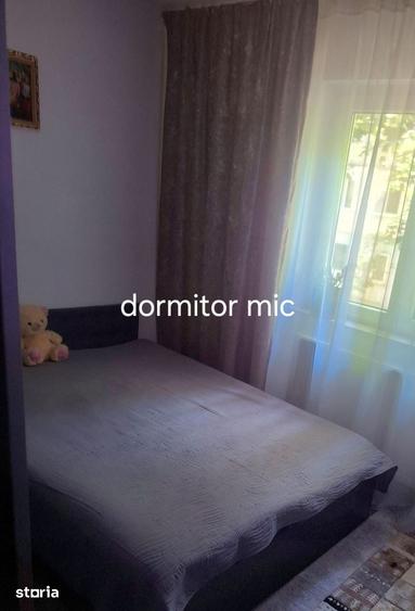 Apartament cu 3 camere semidecomandat în Ferentari