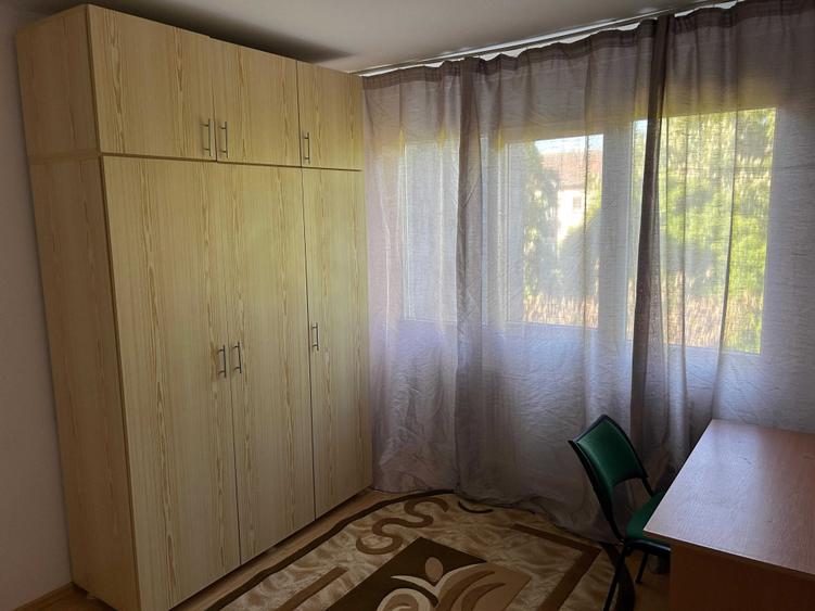 Apartament cu 2 camere semidecomandat în Medicină
