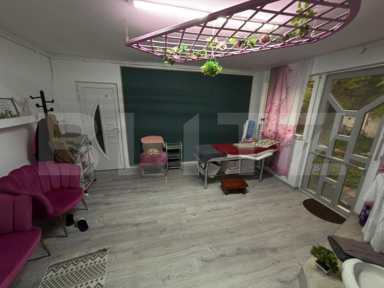 Spațiu comercial, de 260 mp, în Central