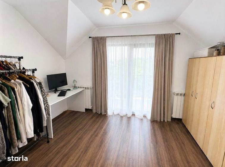 Casă cu 4 camere cu Teren 580 Mp în Tomești