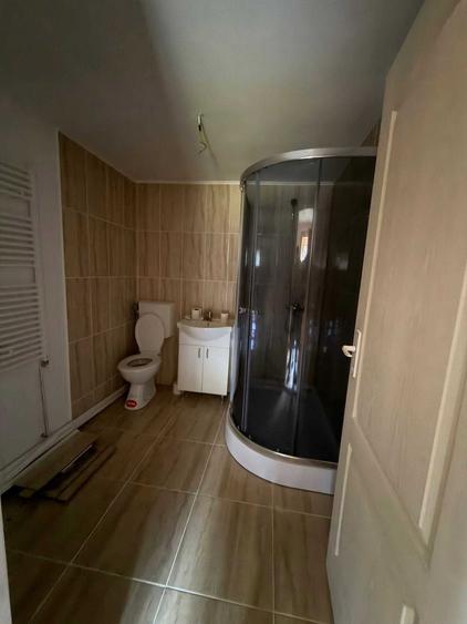 Casă cu 3 camere în Central