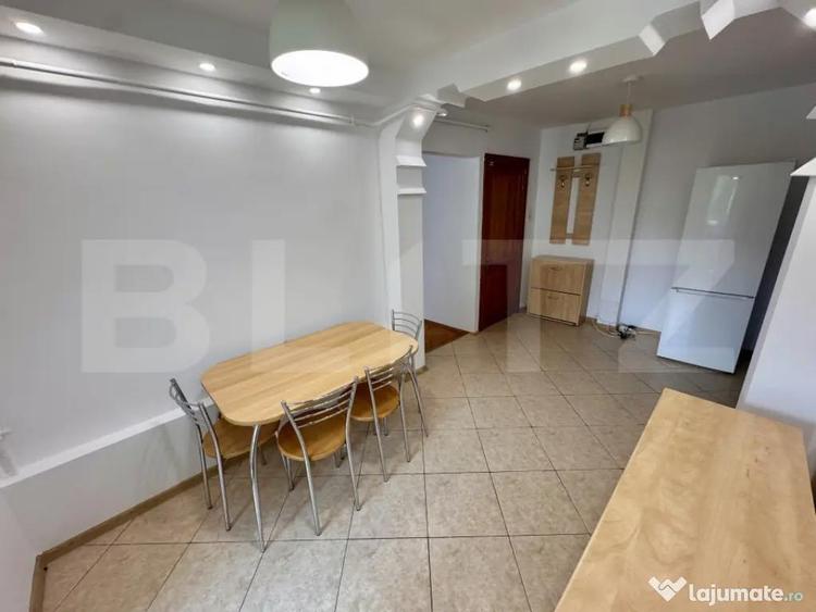 Apartament cu 2 camere decomandat în Rovine