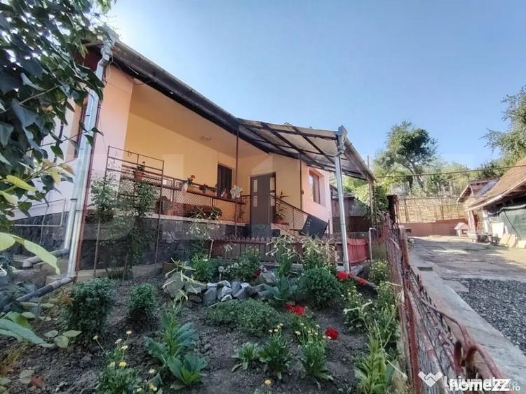 Casă cu 3 camere cu Teren 1650 Mp în Sântana de Mureș