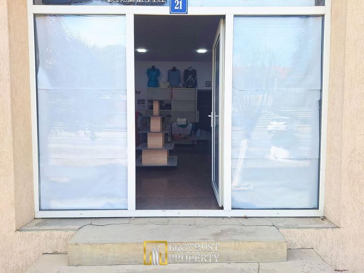 Spațiu comercial, de 76 mp, în Șiria
