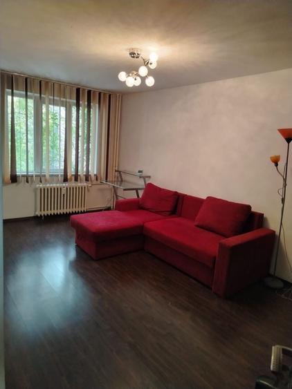 Apartament cu 2 camere decomandat în Ghencea