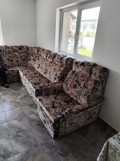 Casă individuală cu 5 camere cu Canalizare în Balș