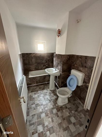 Apartament cu 2 camere decomandat în Exterior Vest