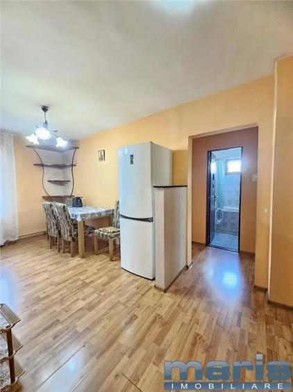 Apartament cu 4 camere în Tudor Vladimirescu