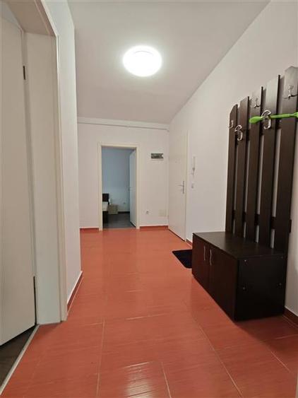 Apartament cu 2 camere decomandat, mobilat în Avantgarden