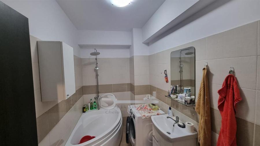 Apartament cu 2 camere decomandat în Bucium