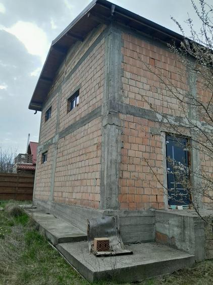 Casă cu 3 camere în Bod