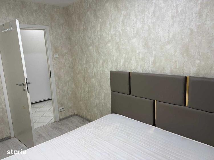 Apartament cu 3 camere decomandat în Colentina