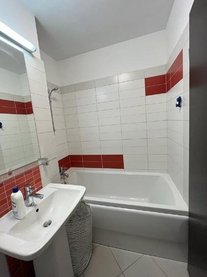 Apartament cu 2 camere decomandat, mobilat în Berceni