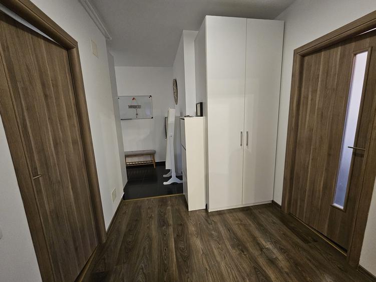 Apartament cu 2 camere semidecomandat în Brâncoveanu