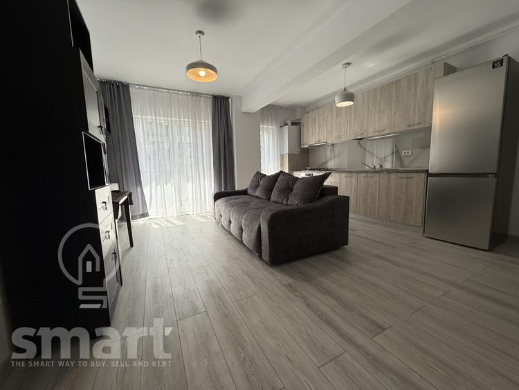 Apartament cu 2 camere semidecomandat, mobilat în Mărăști