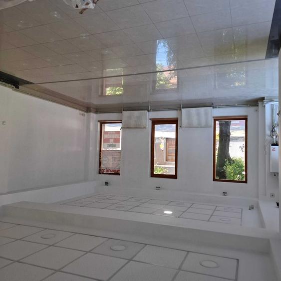 Spațiu comercial, de 150 mp, în Central