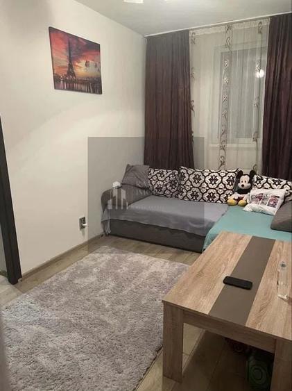 Apartament cu 2 camere semidecomandat, mobilat în Antiaeriană