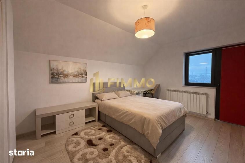 Casă cu 6 camere cu Teren 1000 Mp în Șcheia