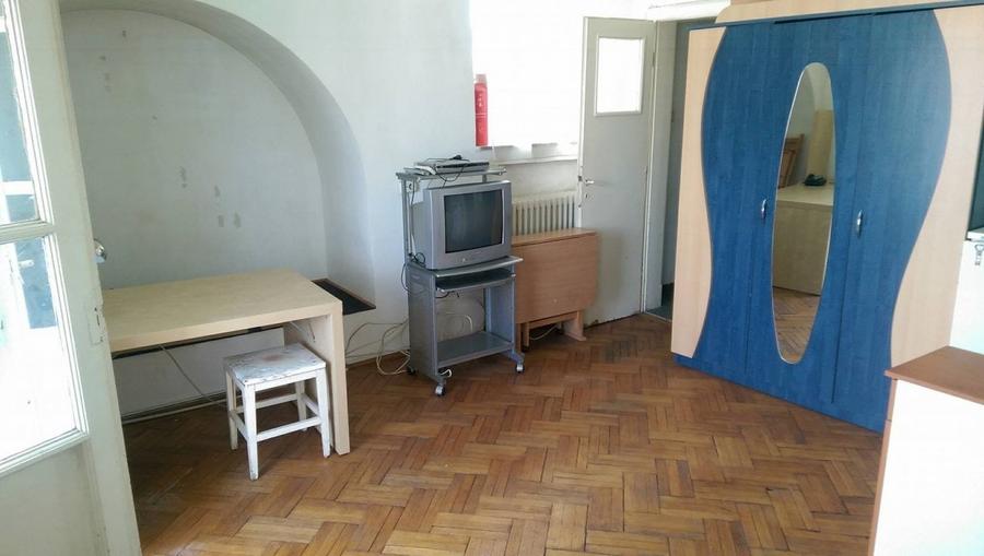 Garsonieră semidecomandată în Cișmigiu