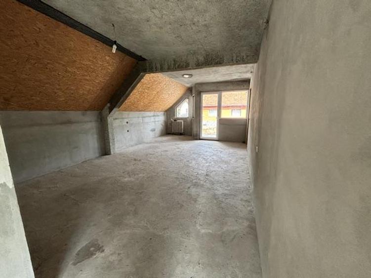 Casă cu 5 camere cu Teren 390 Mp în Lendt