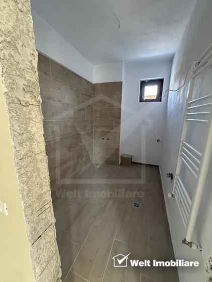 Apartament cu 3 camere semidecomandat, mobilat în Borhanci