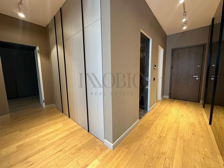 Apartament cu 4 camere în Floreasca