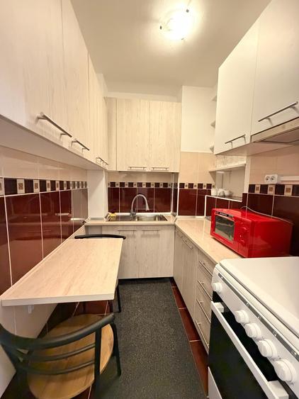 Apartament cu 2 camere decomandat în Brâncoveanu