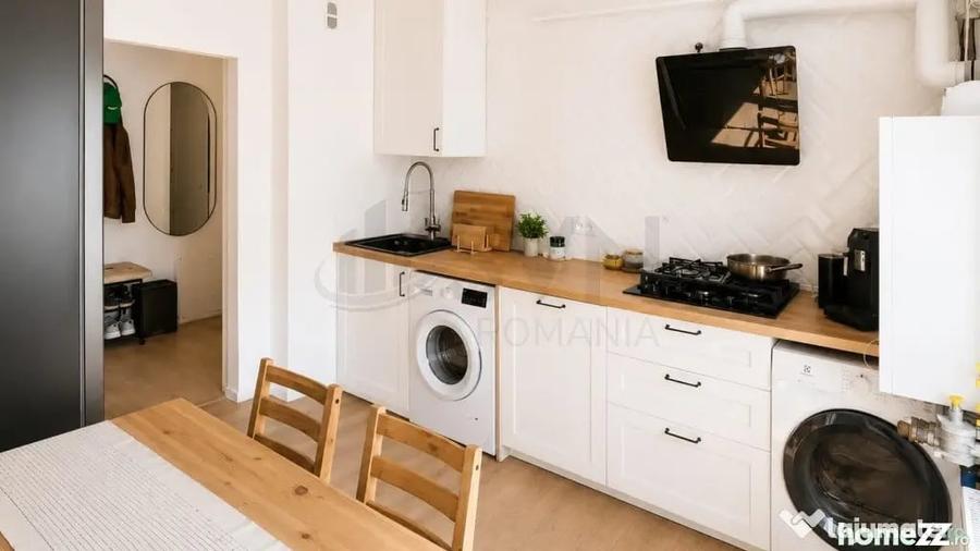 Apartament cu 4 camere decomandat în Nerva Traian