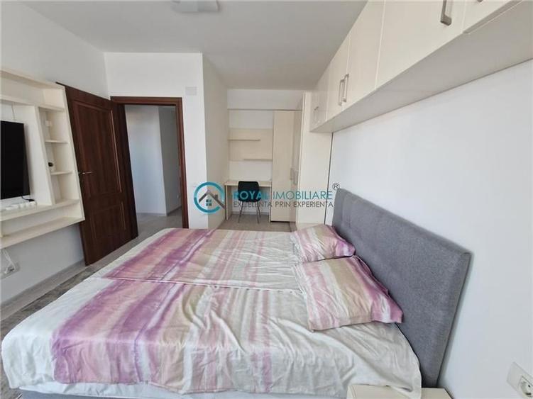 Apartament cu 3 camere decomandat, mobilat în Albert