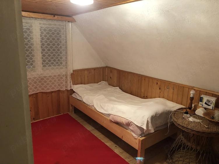 Casă cu 5 camere cu Teren 514 Mp în Izvoru Mureșului