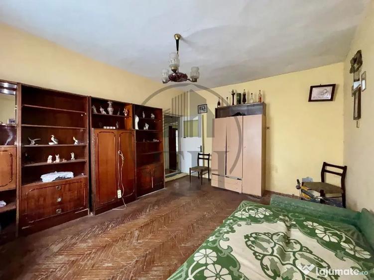 Casă cu 3 camere cu Teren 130 Mp în Brătianu