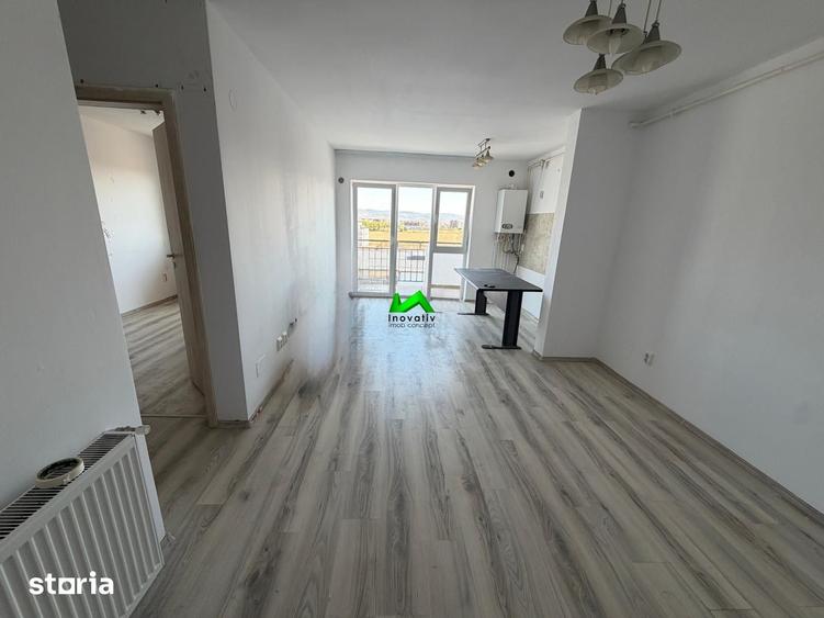Apartament cu 2 camere semidecomandat în Turnișor