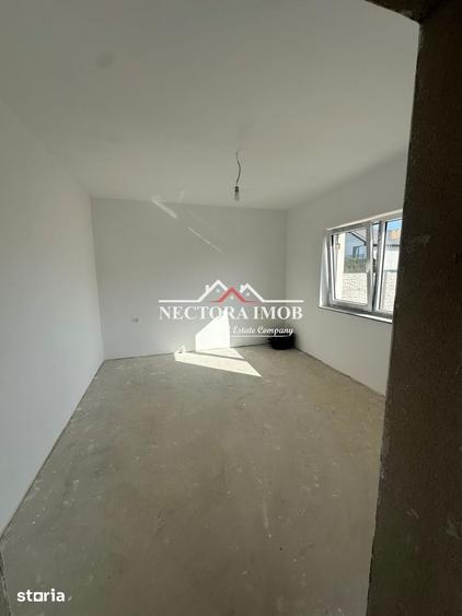Casă cu 4 camere cu Teren 540 Mp în Sântandrei