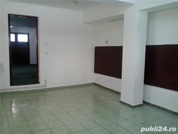 Spațiu comercial, de 92 mp, în Banat