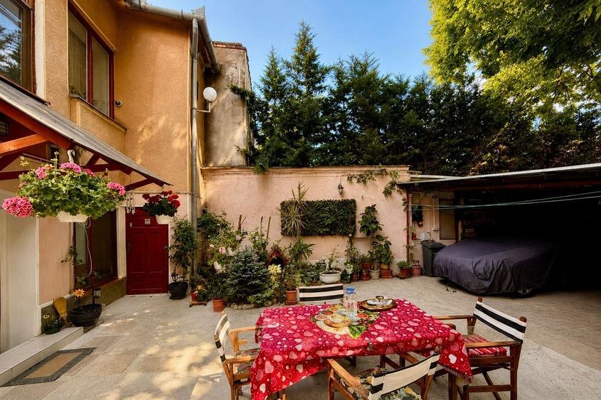 Casă D+P, zona Boul Roșu, pretabilă spații de cazare/birouri - 35