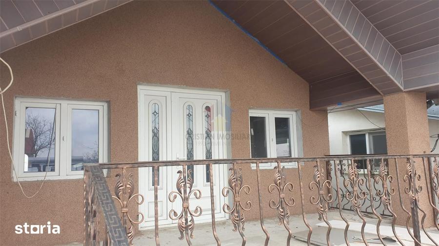 Casă cu 2 camere cu Teren 150 Mp în Pisc