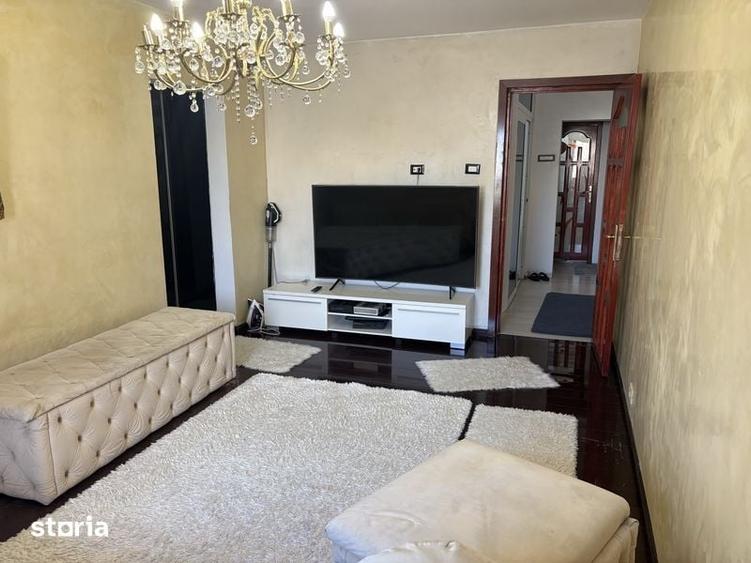 Apartament de vanzare - 1