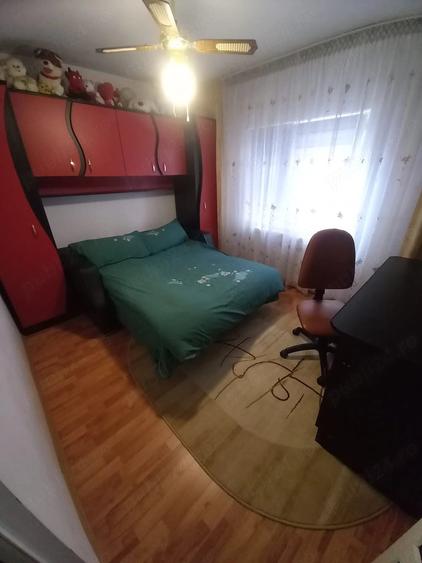 Apartament cu 2 camere semidecomandat în Fălticeni