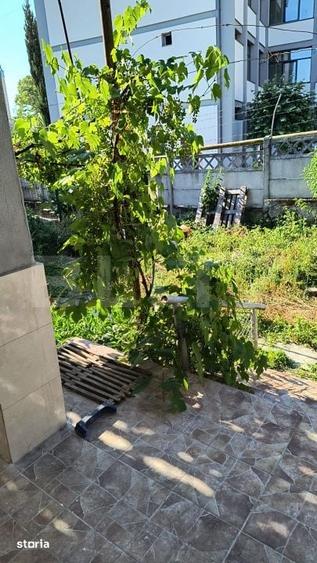 Casă cu 3 camere cu Teren 422 Mp în Central