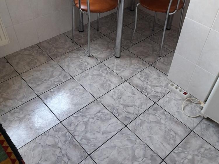 Garsonieră decomandată în Nerva Traian
